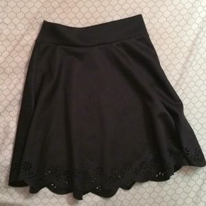 NWOT Black skater skirt